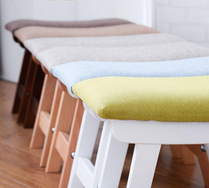 Tabouret scandinave de style Ottoman avec assise rectangulaire