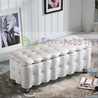 Banc de rangement en velours et métal de type coffre
