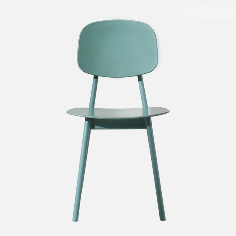 Chaise moderne en plastique épais avec dossier étroit pour salle à manger