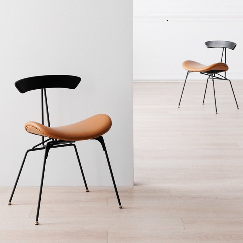 Chaise design de salle à manger avec assise ergonomique