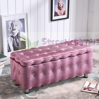 Banc de rangement en velours et métal de type coffre