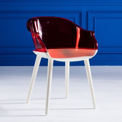 Chaise design avec dossier en plastique large fumé