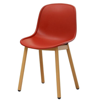 Chaise scandinave en métal et résine