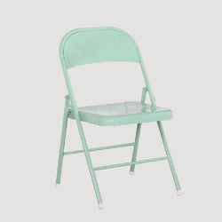Chaise pliable en métal vert pastel avec assise vernis