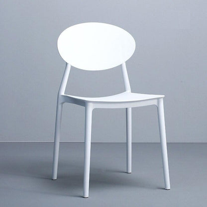 Chaise médaillon design en plastique avec assise large