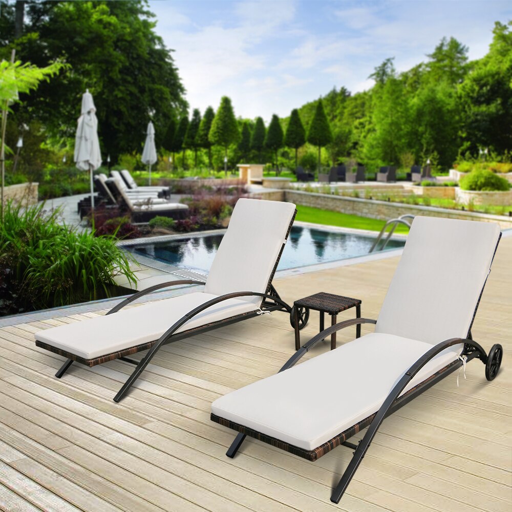 Chaise longue en métal noir avec accoudoirs ( lot de 2 avec table)