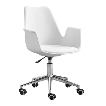 Chaise de bureau design et confortable sur roulettes