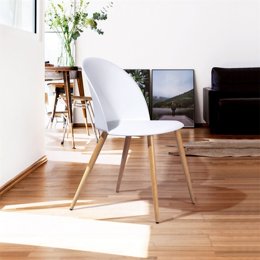 Chaise scandinave moderne blanche en plastique et bois