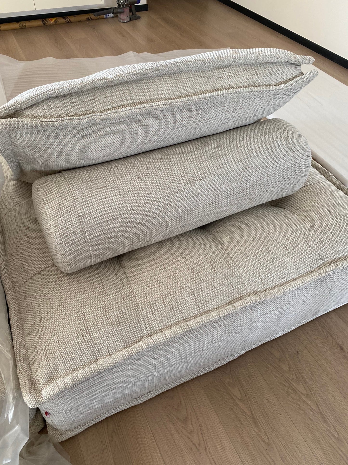 Canapé modulable tissu avec bordure surpiquée