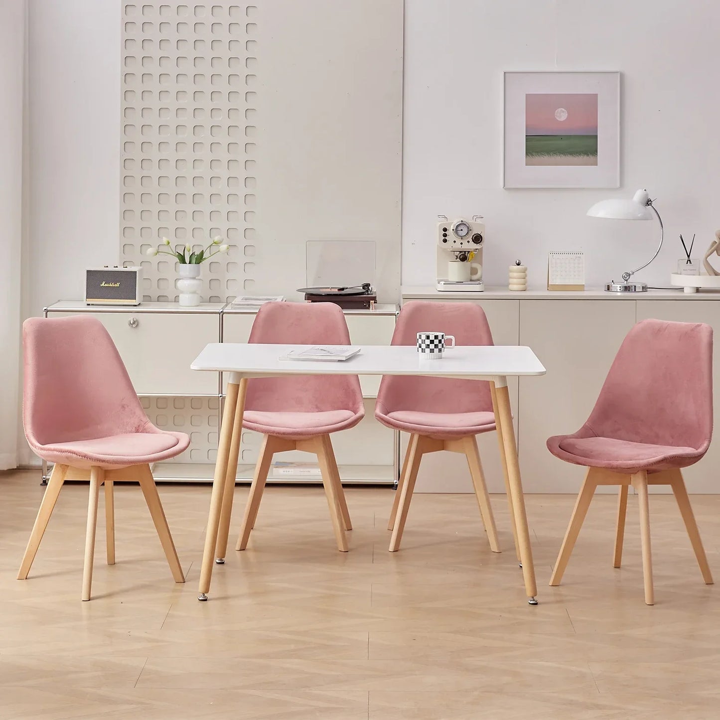 Chaise scandinave velours avec coussin d'assise et pieds en bois clair 