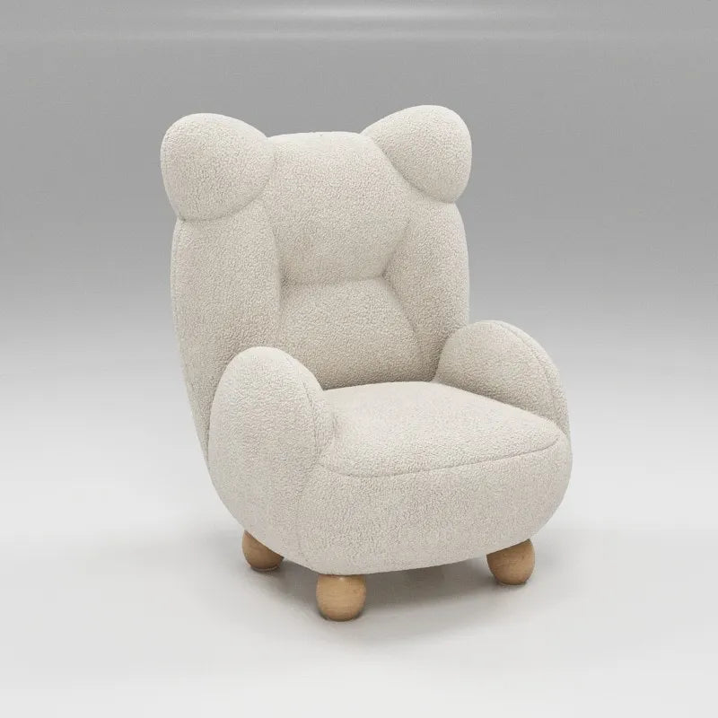 Fauteuil scandinave bouclette blanc cassé pieds en bois boule BEARY