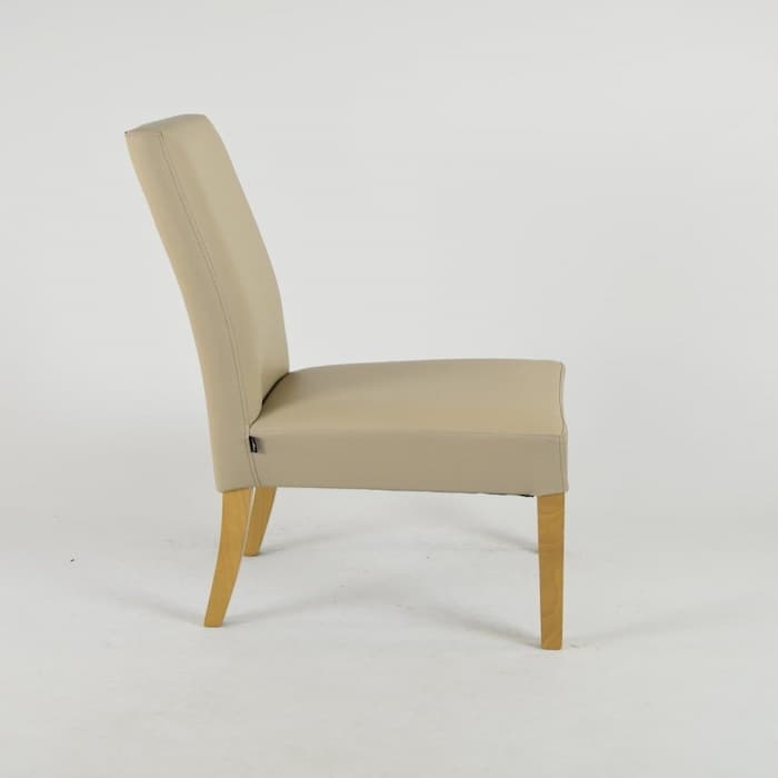 Chaise moderne avec dossier haut en similicuir beige et pieds en bois par lot de 4