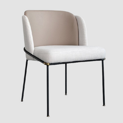 Chaise design bi matière haut de gamme avec pieds en métal noir
