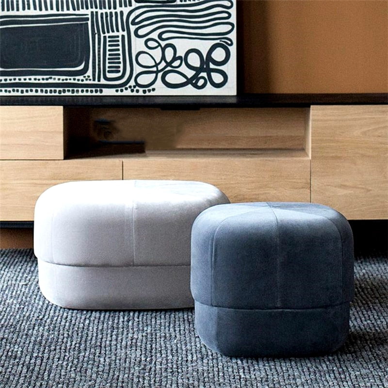 Banc de rangement minimaliste en velours