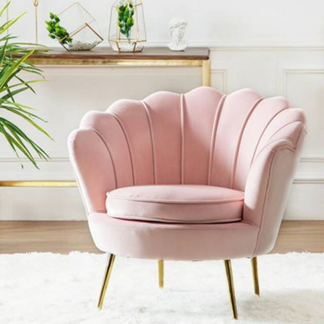 Fauteuil design à dossier fleur large en velours et métal doré