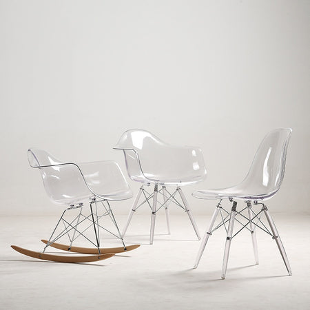 Chaise scandinave collection translucide