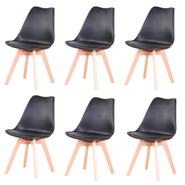 Chaise scandinave pieds en bois clair et assise résine (lot de 6)