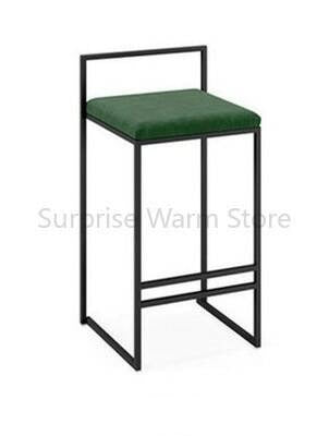 Chaise de bar moderne en métal noir