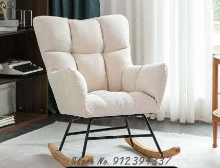 Fauteuil scandinave à bascule rembourré tissu et bois