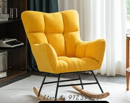 Fauteuil scandinave à bascule rembourré tissu et bois