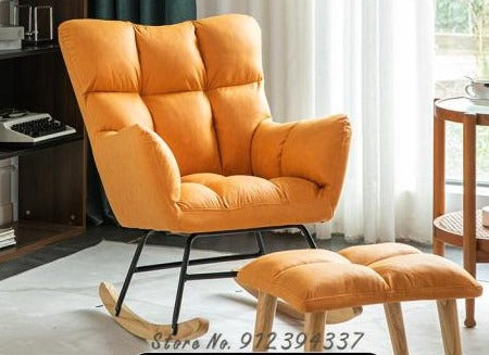 Fauteuil scandinave à bascule rembourré tissu et bois