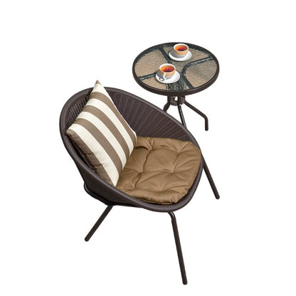 Chaise moderne avec dossier ergonomique en rotin
