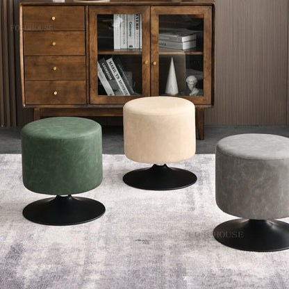 Tabouret design bas en résine de cuir végétal sur pied circulaire