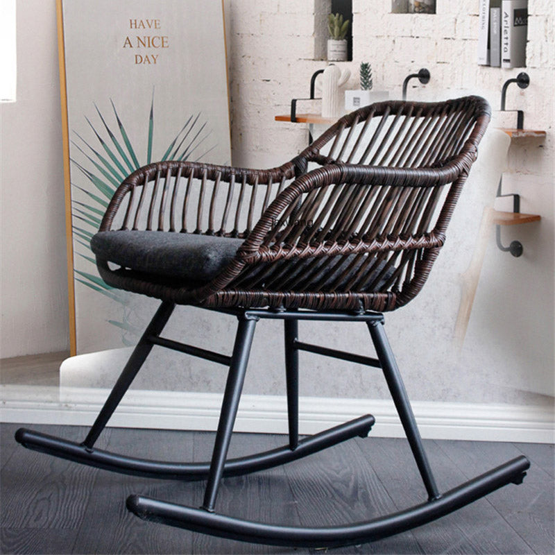 Fauteuil scandinave relax à bascule en rotin