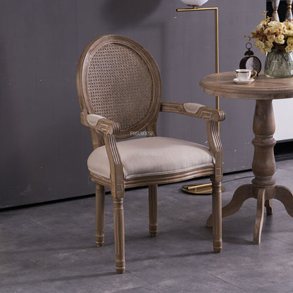 Chaise médaillon empereur en bois et rotin avec accoudoirs