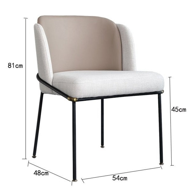 Chaise design bi matière haut de gamme avec pieds en métal noir