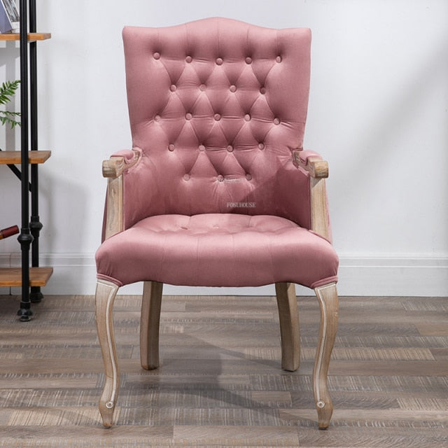 Fauteuil vintage capitonné avec armature bois