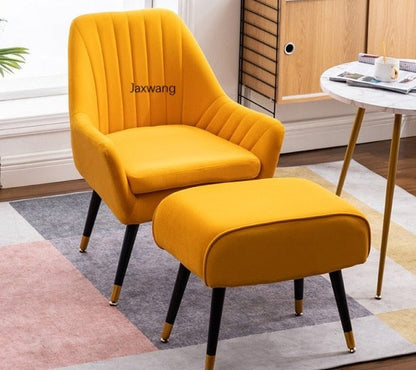 Fauteuil design scandinave en velours surpiqué et pieds en métal