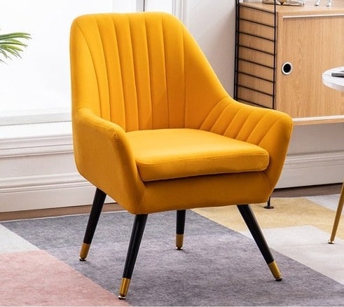 Fauteuil design scandinave en velours surpiqué et pieds en métal